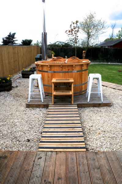 Anti Slip Decking Strips on Hot Tub Walkway