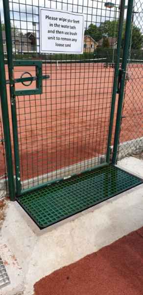 GRP Non Slip Grating used for Shoe Cleaner