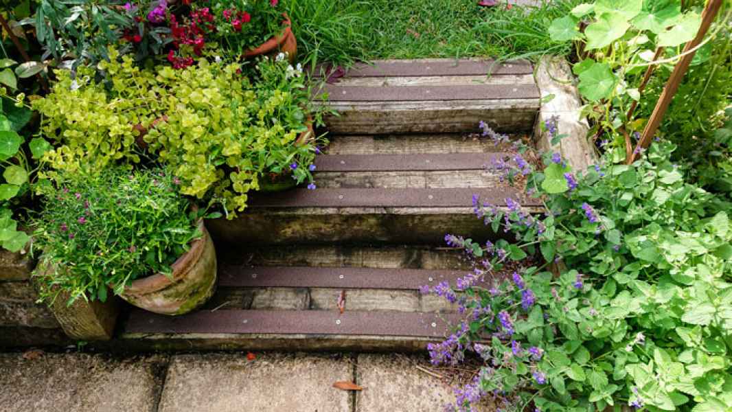 Ian A - Non Slip Decking Strips Brown on Wooden Steps