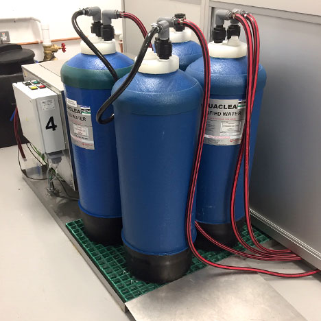 Non-slip grating used in a low level spill tray.